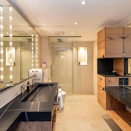 Heinzler Am Hotel 4*