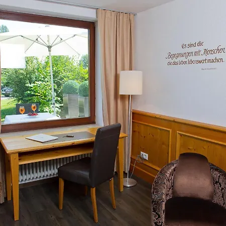 Heinzler Am Hotel 4*