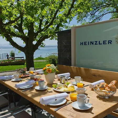 Heinzler Am اممنستاد ام بودينسي