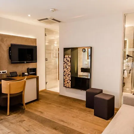 Heinzler Am Hotel 4*